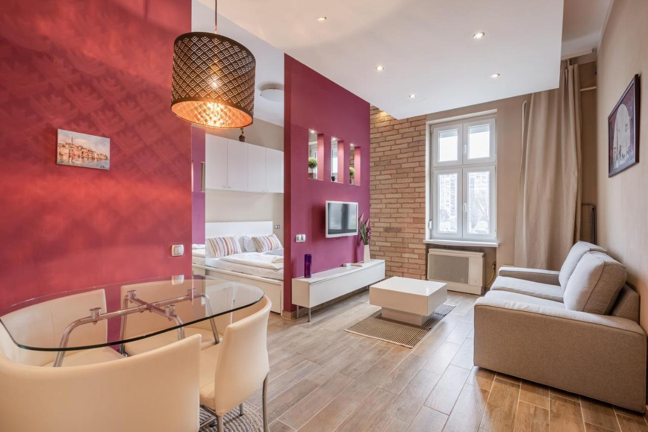 Pink Secrets Apartment Budapest Eksteriør bilde